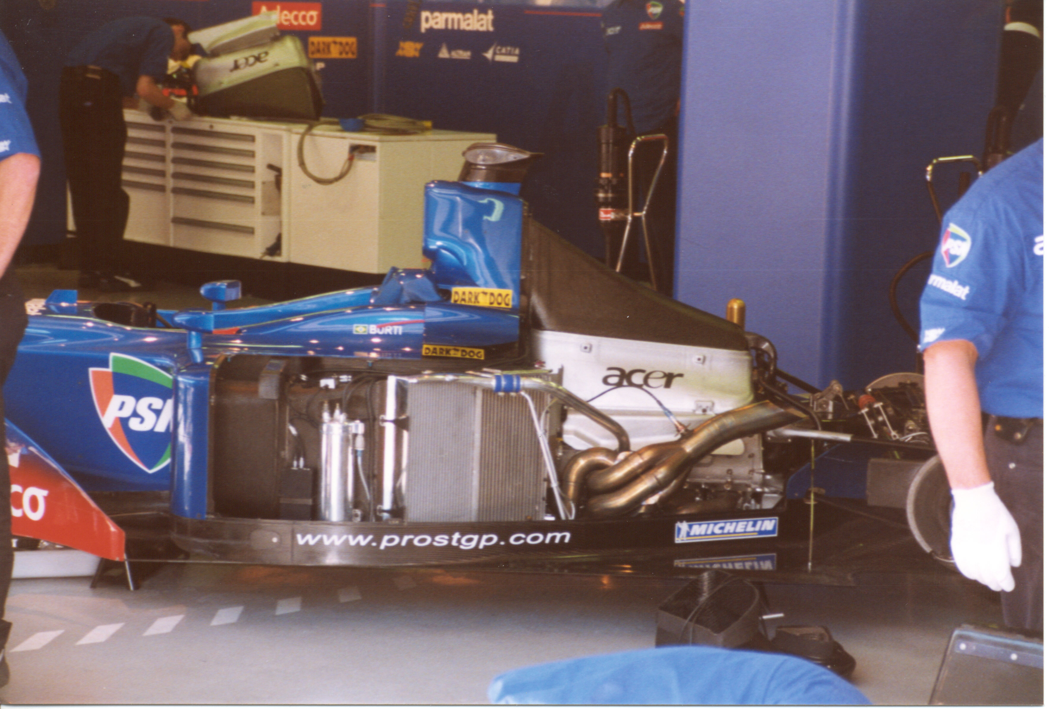 prost-acer-motor-hq-2.jpg