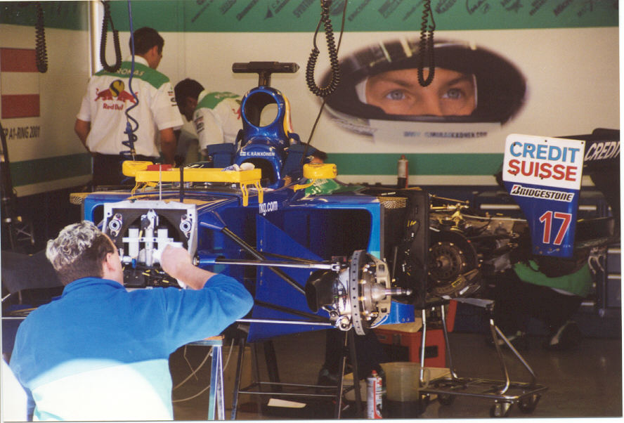sauber-box-2.jpg