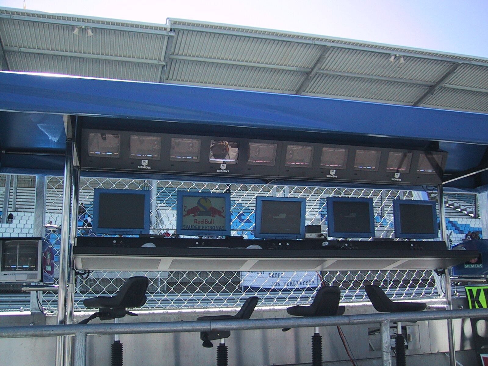 sauber-kontrollstand.jpg